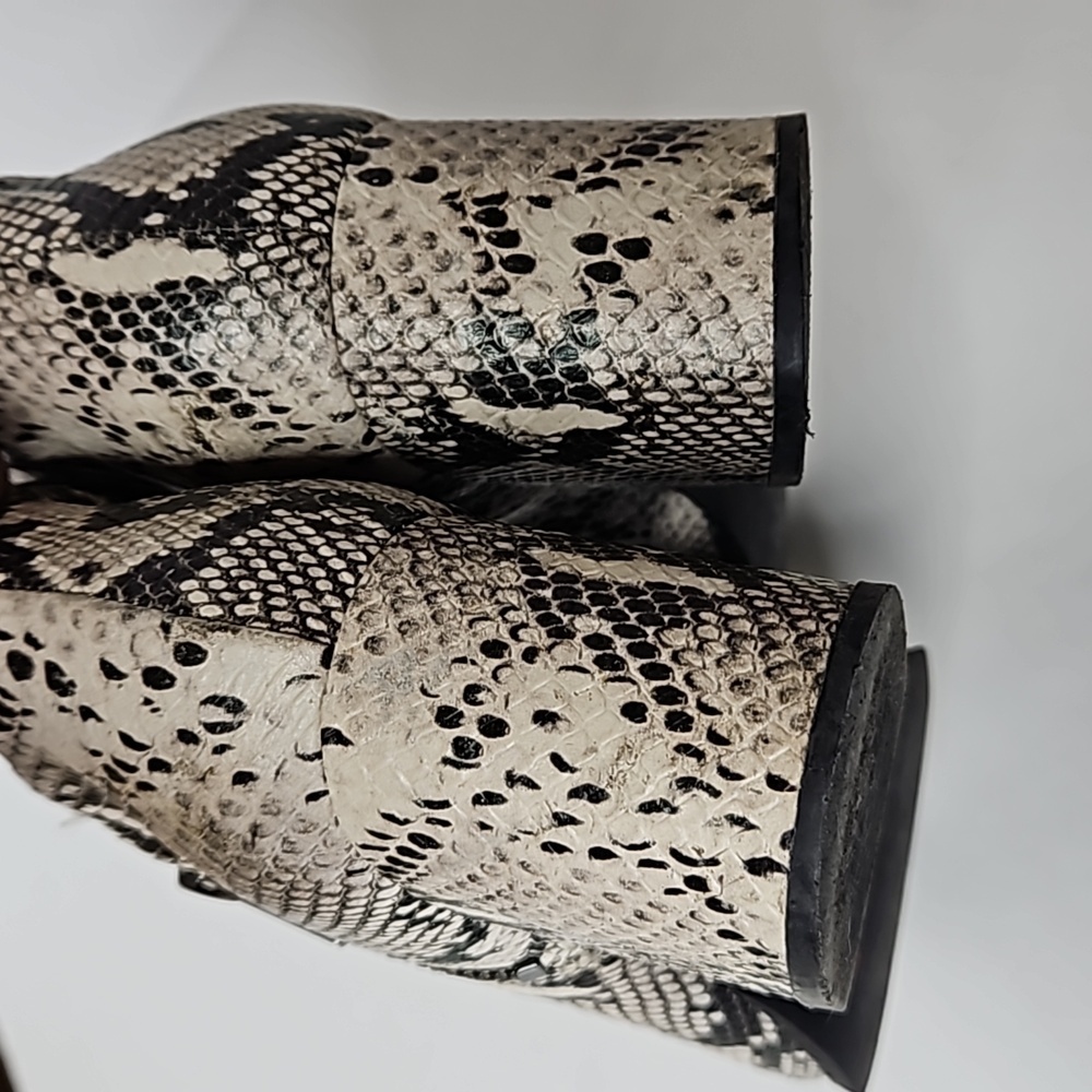 Seychelles Leather Python Print Ankle Bootie Size… - image 7